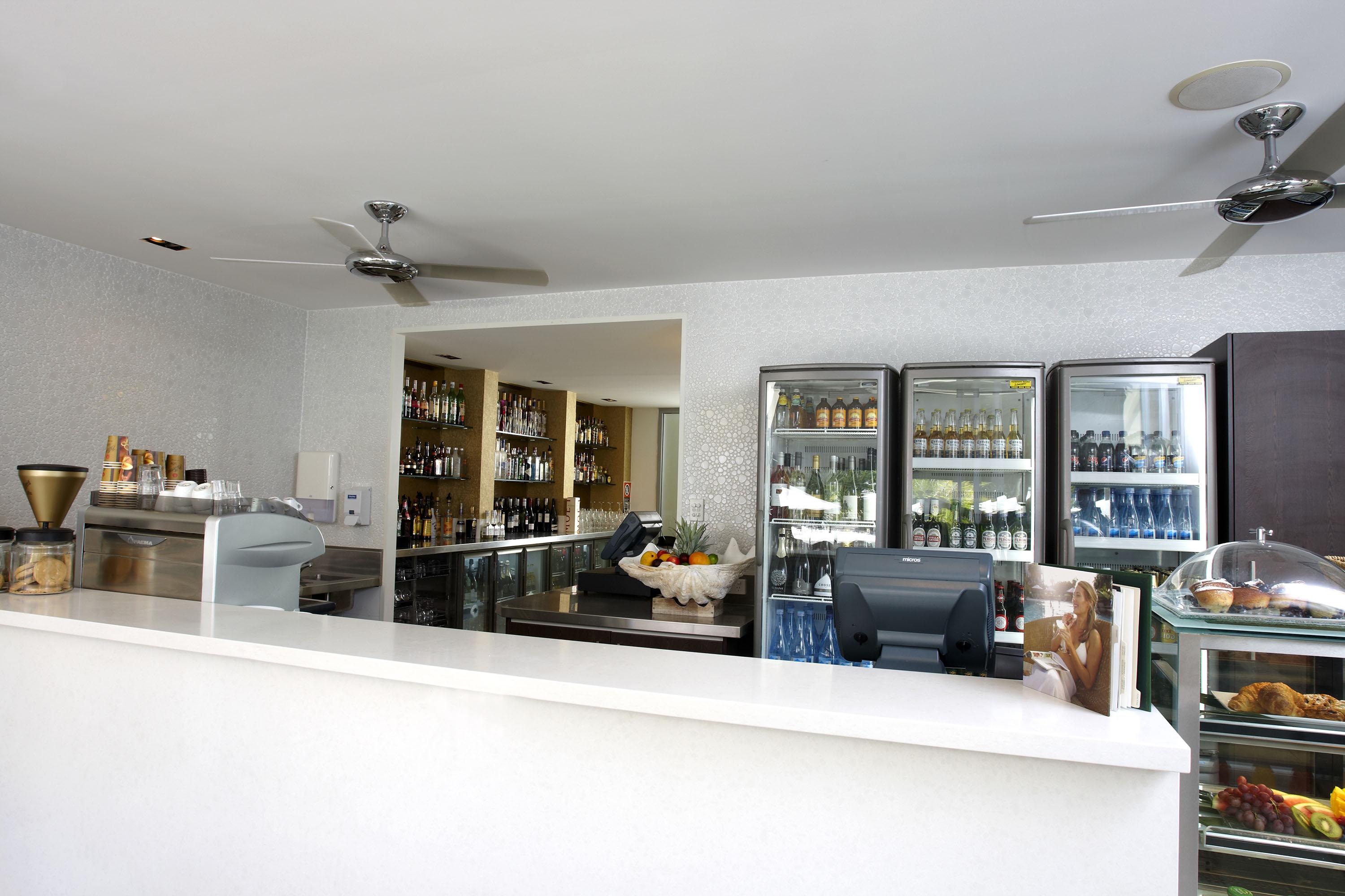 페퍼스 솔트 리조트 앤 스파 킹스클리프 외부 사진 The interior of the restaurant