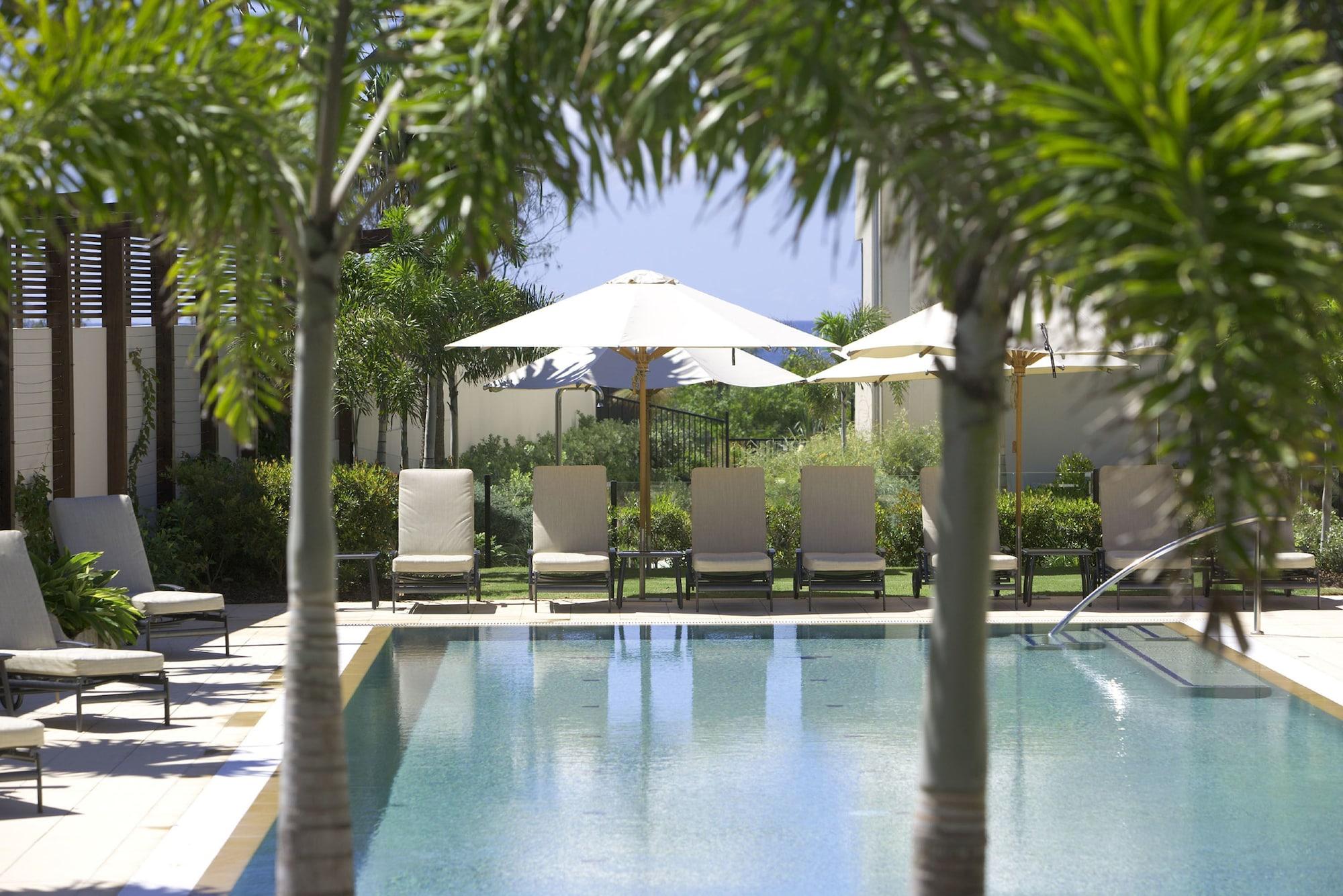 페퍼스 솔트 리조트 앤 스파 킹스클리프 외부 사진 The swimming pool at the hotel